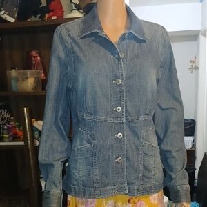 Apostrophe Women's Classic Blue Jean Jacket